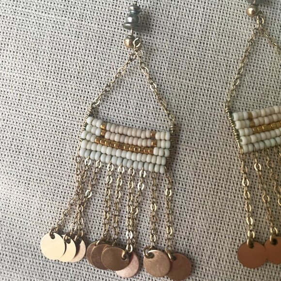 *HP* Sidai Designs Samburu Earring in Off-White/Pink - Picture 2 of 3